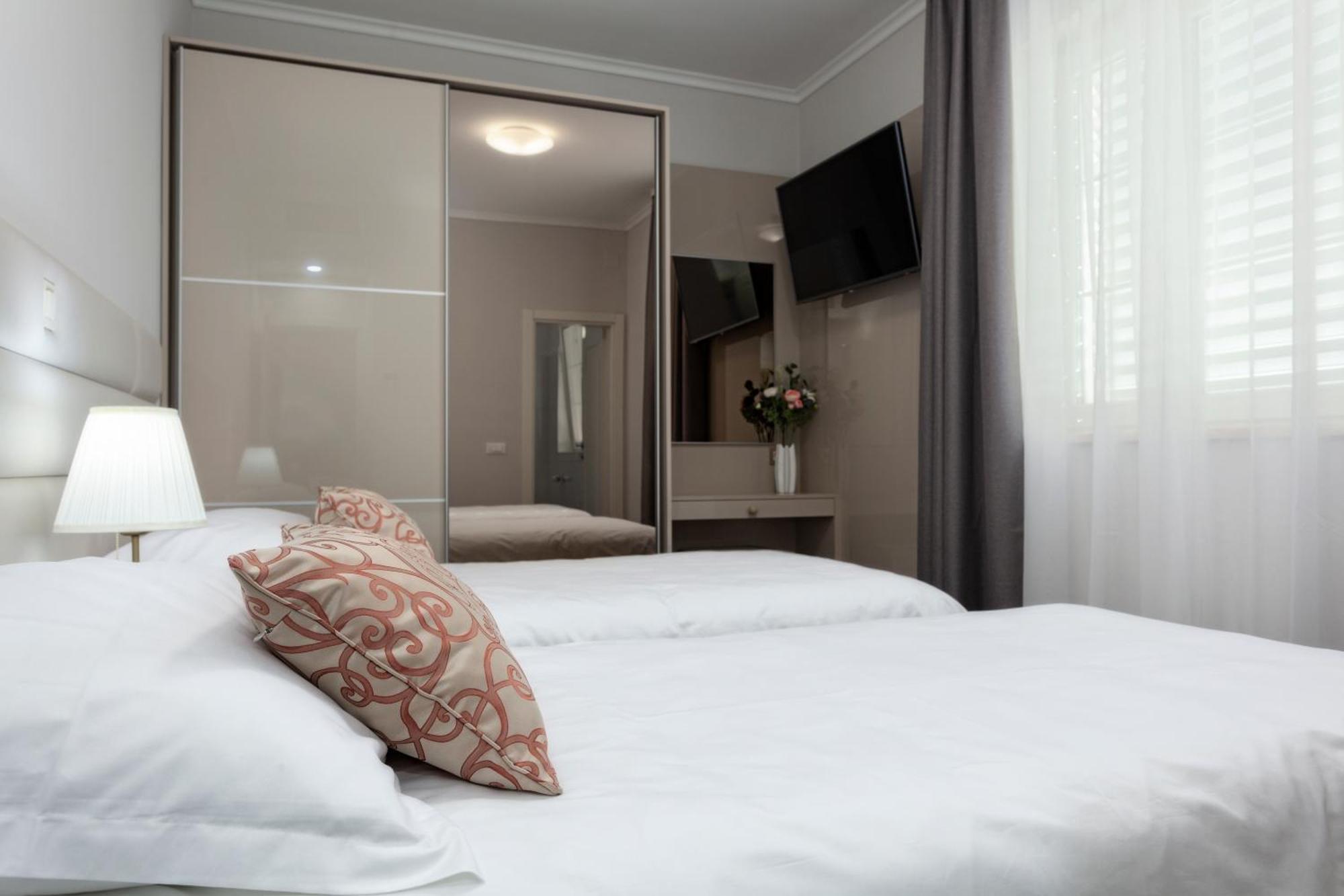 Deluxe Apartments Vila Carissa Malinska Ruang foto